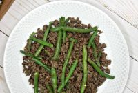 Keto Ground Beef and Green Bean Skillet