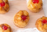 Pratik Porsiyonluk Ananaslı Ters Kekler