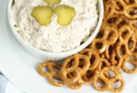 Quick Creamy Ham and Pickle Dip