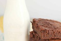 Fudgy Greek Yogurt Brownies
