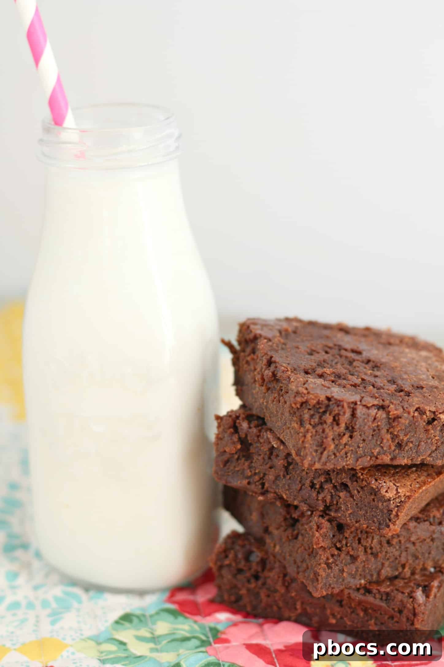 Fudgy Greek Yogurt Brownies 1 featured 11577