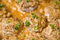 Keto Feta Burgers with Creamy Tomato Sauce