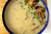 Velvety Low Carb Mushroom Soup