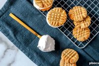 Keto Ice Cream Sandwich Delight