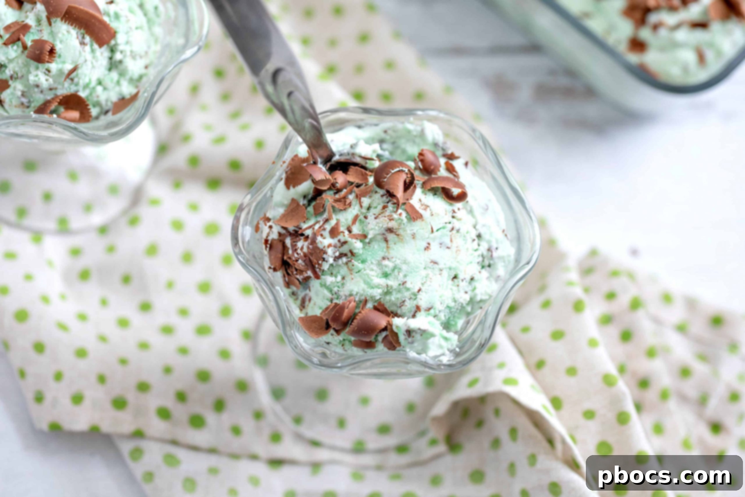 Refreshing Keto Mint Chocolate Chip Ice Cream 1 featured 17391
