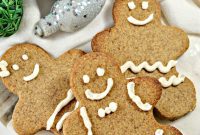 Festive Keto Gingerbread Snaps