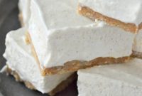 Keto Eggnog Cheesecake Bars