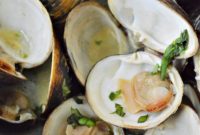 Ultimate Garlic Butter Clams