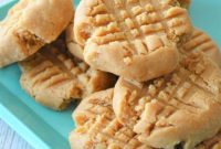 No-Bake Coconut Flour Peanut Butter Cookies