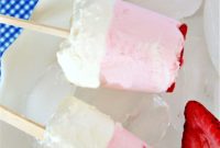 Creamy Keto Strawberry Cheesecake Pops