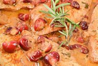 Keto Creamy Cranberry Rosemary Chicken Skillet