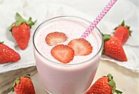 Guilt-Free Strawberry Cheesecake Keto Smoothie