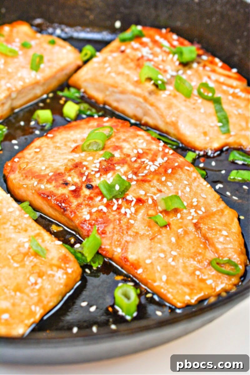 Sriracha-Spiked Keto Salmon 1 featured 45501