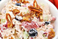 Low Carb Candied Pecan and Berry Chicken Salad