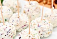 Creamy Goat Cheese Bites with Cranberry and Walnut (Low-Carb)