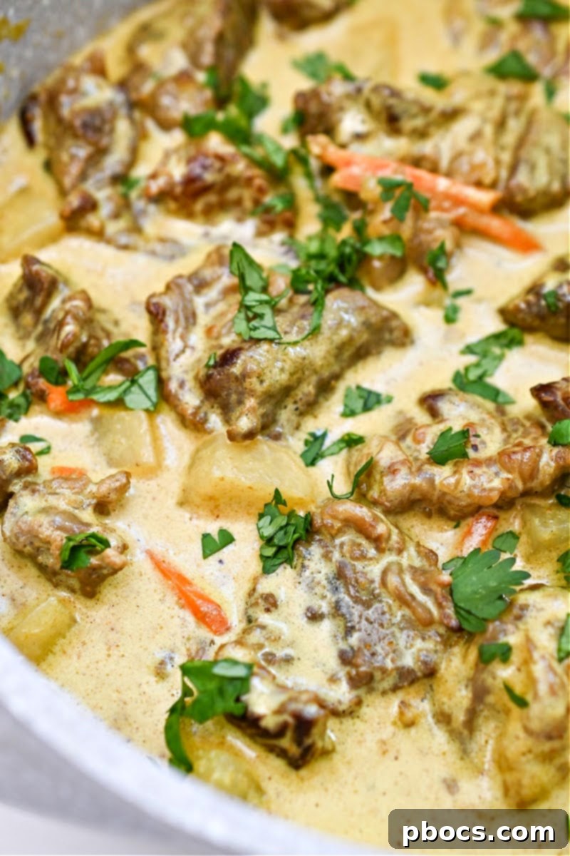 Keto Creamy Coconut Beef Curry 1 featured 50314