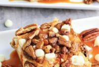 Pumpkin Spice Caramel Pecan Keto Cheesecake Bars