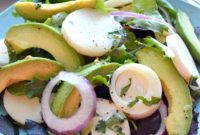 Creamy Avocado Crisp Palm Salad