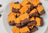 Keto Peanut Butter Chocolate Cheese Bites
