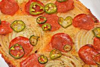 The Viral Keto Onion Ring Pizza Craze