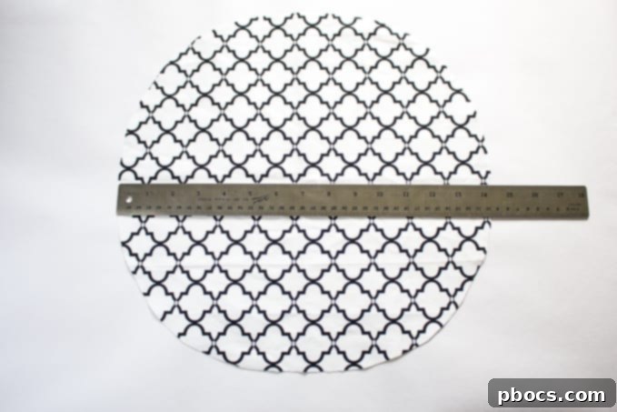 Cutting Fabric Circle for Pumpkin Craft