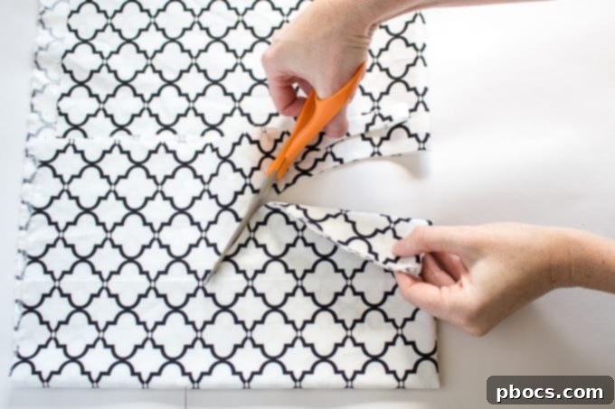 Accurate Fabric Circle Cutting for DIY Pumpkins