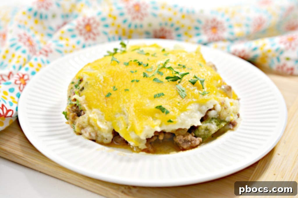 Savory Low-Carb Shepherd's Pie with Creamy Topping