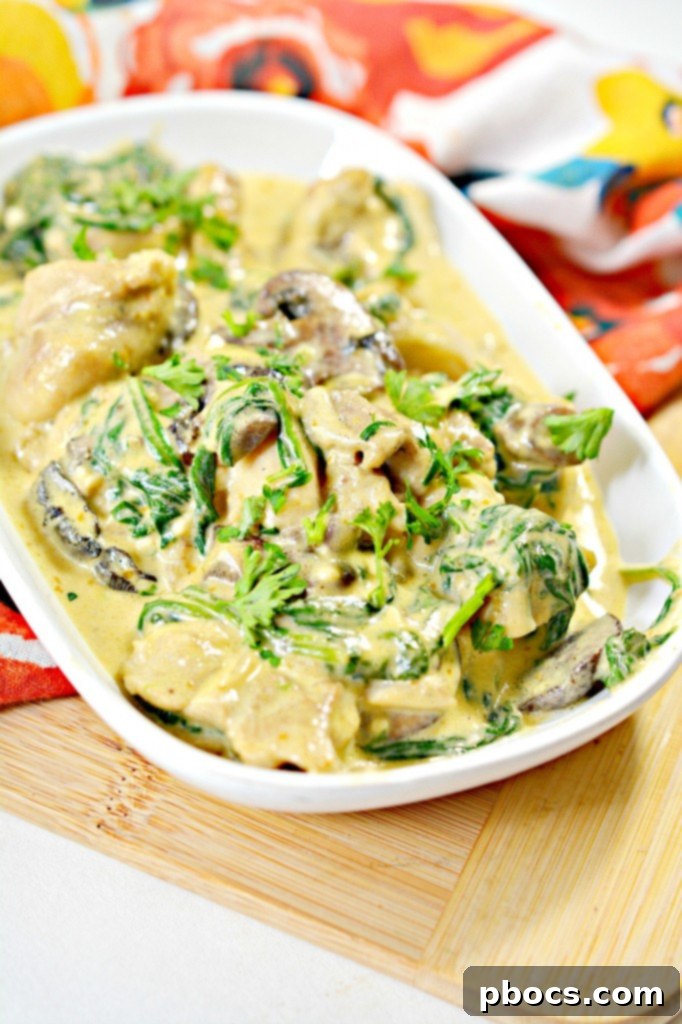 Delicious Low-Carb Chicken Pumpkin Alfredo in a Skillet