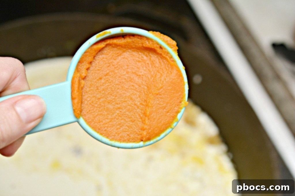 Step 6: Pouring heavy whipping cream into the skillet