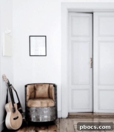 Warm and Inviting Entryway with Rustic Bench and Boho Rug