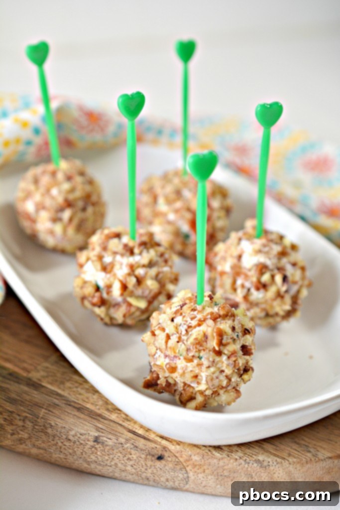 Mini Keto Cheese Balls With Bacon and Pecan, a perfect low-carb appetizer