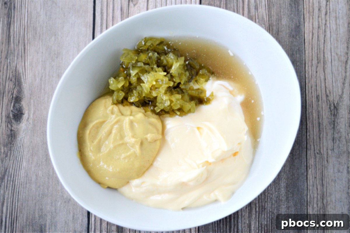 Step 4: Prepare the creamy dressing