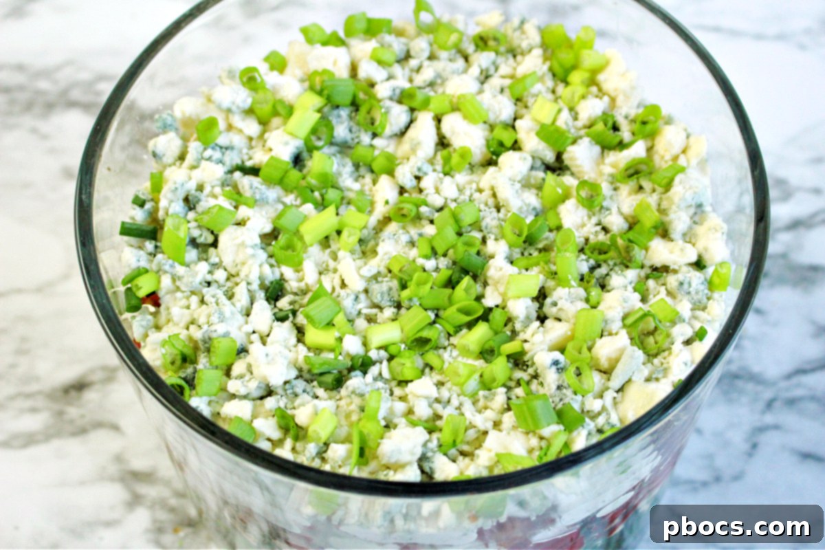 Smart Carb Chicken Cobb Trifle 15 Completed Low-Carb Chicken Cobb Salad Trifle, ready to serve