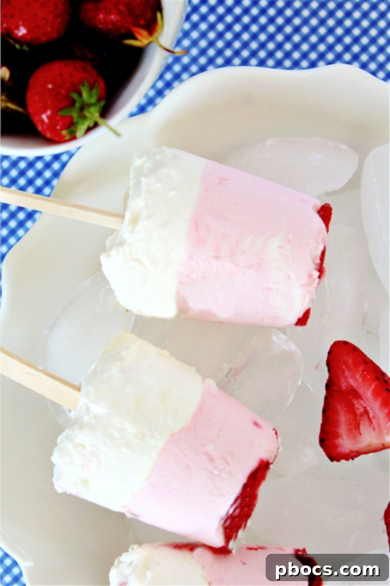 Keto Strawberry Cheesecake Popsicles - Delicious and easy low-carb frozen dessert