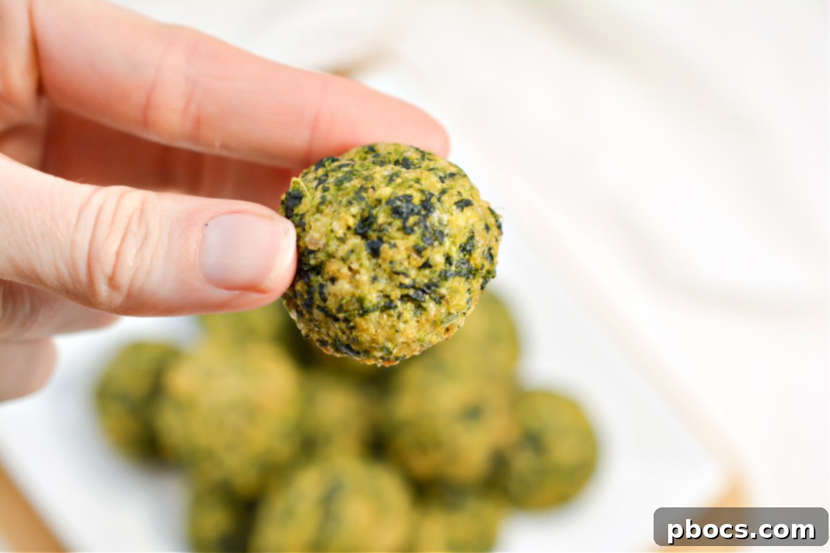 Cheesy Keto Spinach Balls for a Healthy Snack