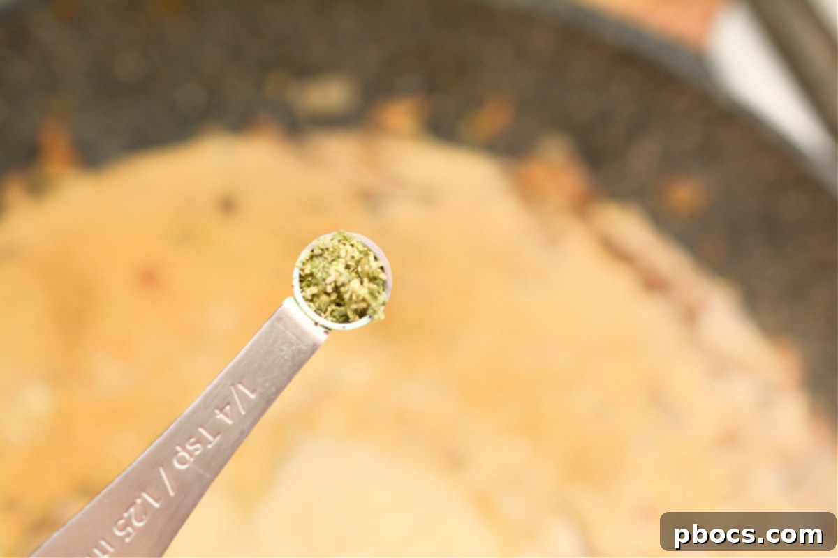 Sauce thickening in the skillet for keto risotto