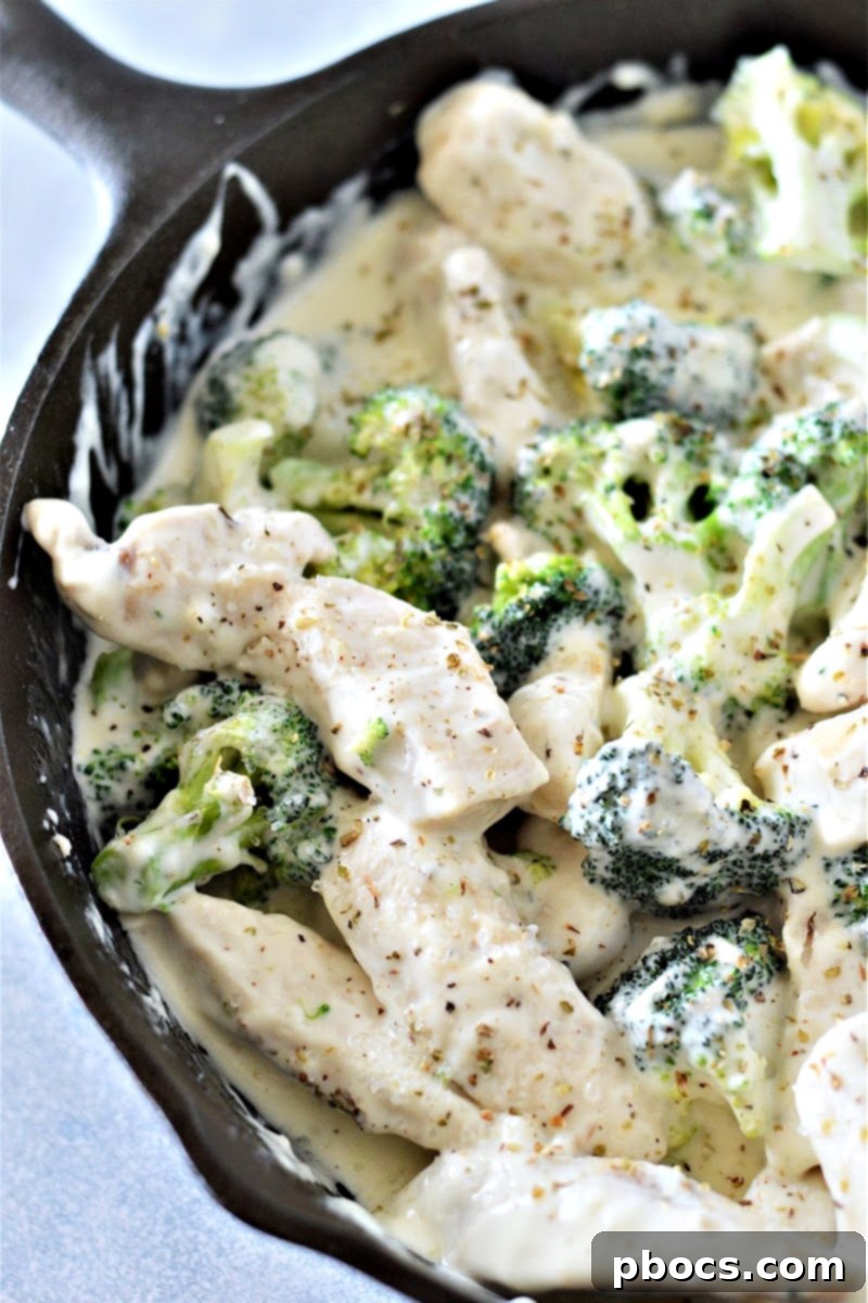 Creamy Low-Carb Chicken Alfredo 2 Low Carb Chicken Alfredo with Broccoli, a creamy and delicious keto-friendly meal.