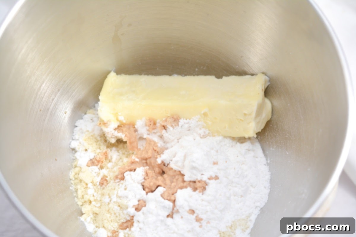 Keto Snowball Cookies