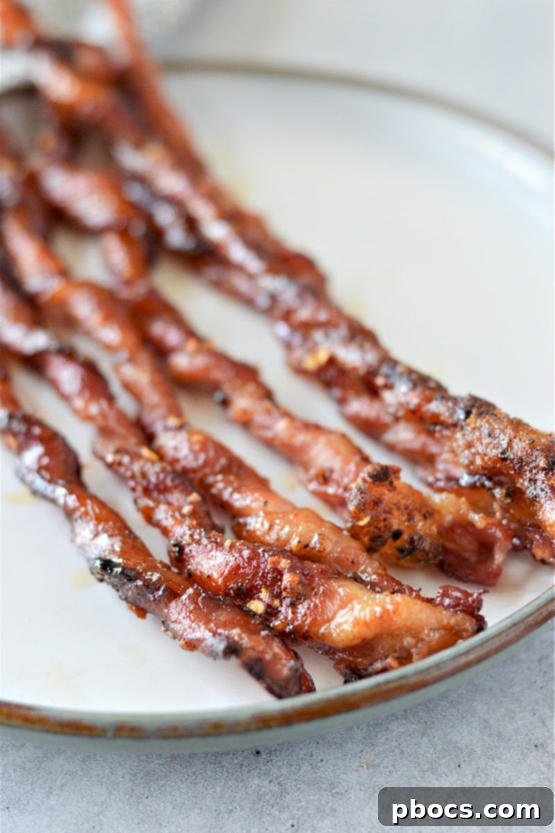 Sugar-Free Maple Bacon Twists 8 Low-Carb Candied Bacon Twists