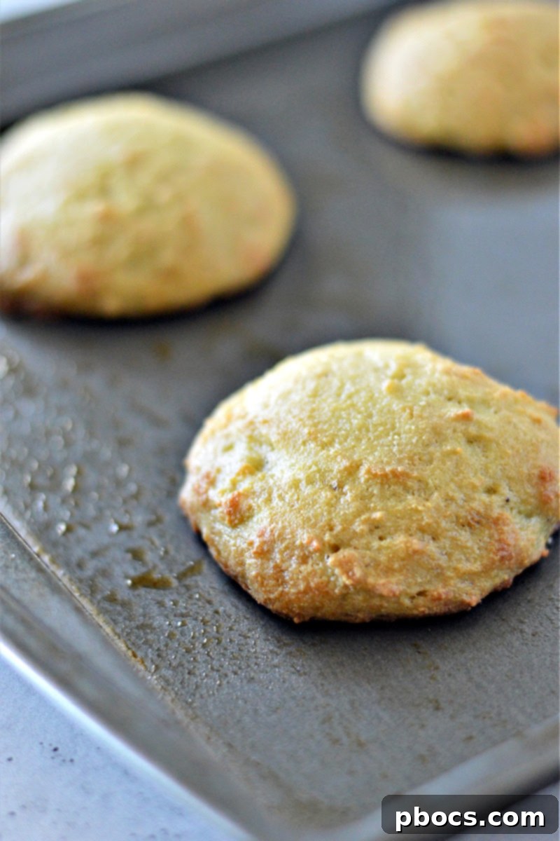 Low-Carb Sausage Gravy and Biscuits