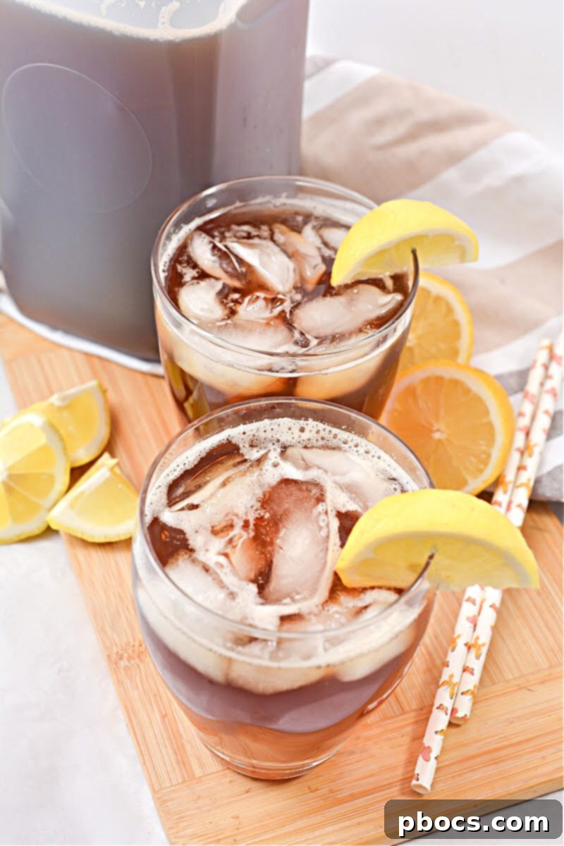 Close-up of a glass of Keto Sweet Tea with lemon, showcasing its refreshing appeal.