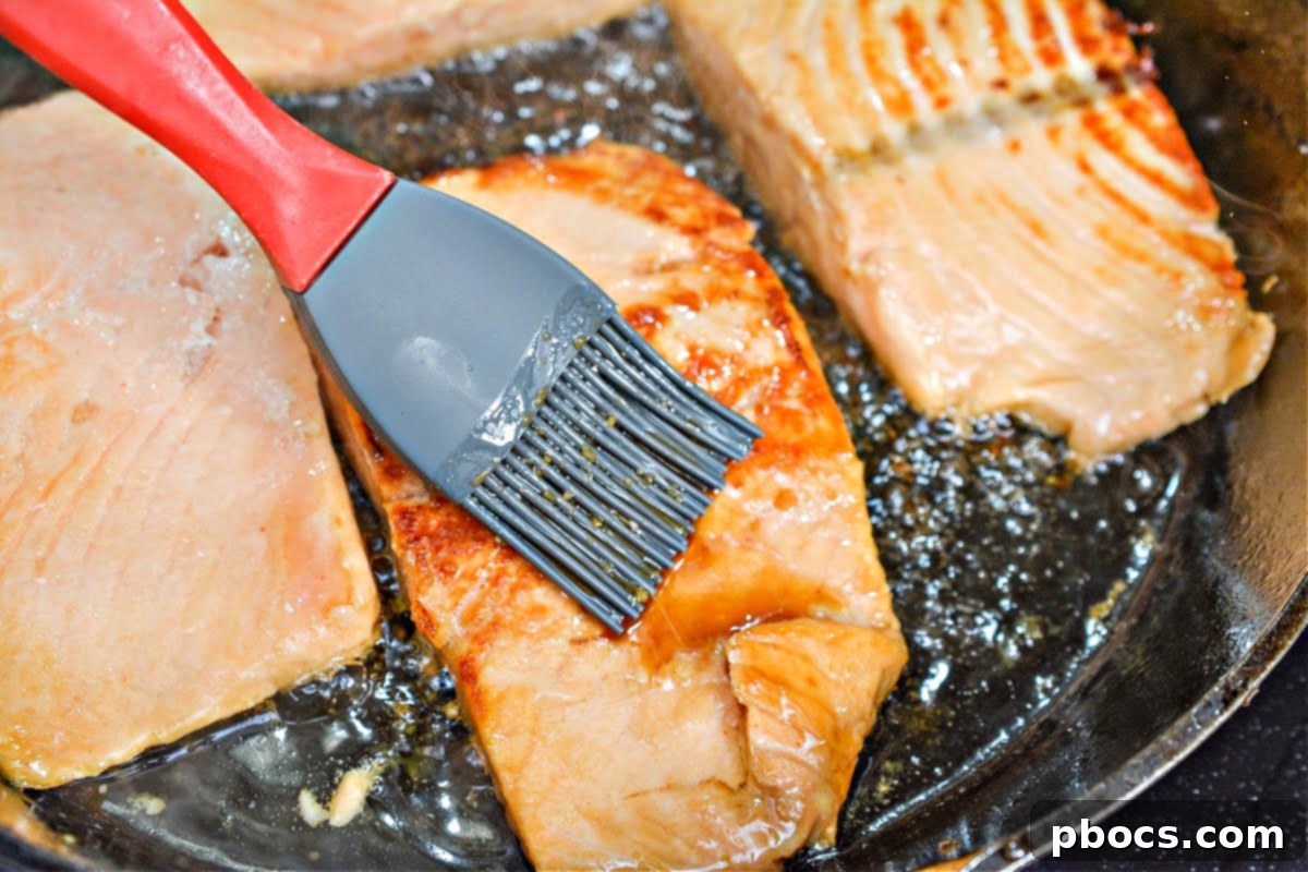 Sriracha-Spiked Keto Salmon 11 Keto Sriracha Salmon
