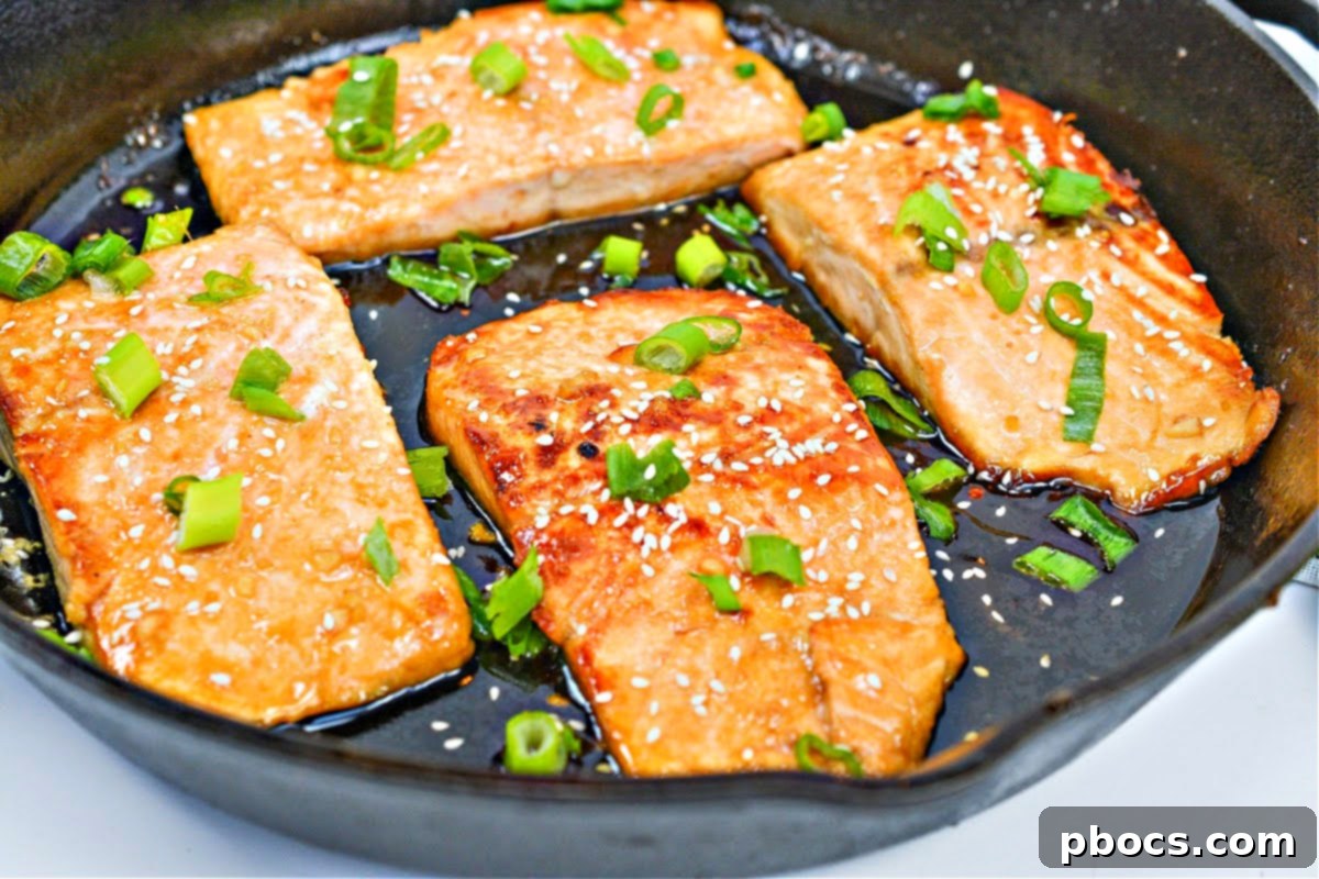 Sriracha-Spiked Keto Salmon 6 Keto Sriracha Salmon