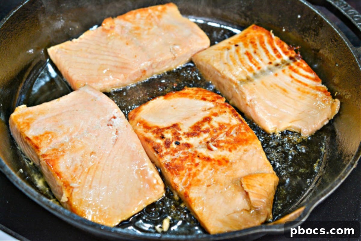 Sriracha-Spiked Keto Salmon 10 Keto Sriracha Salmon