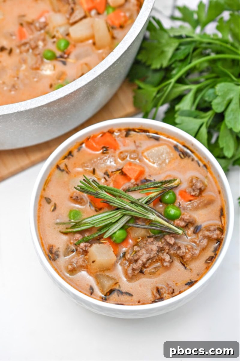 Delicious Low-Carb Shepherd's Pie Soup with ground beef and turnips