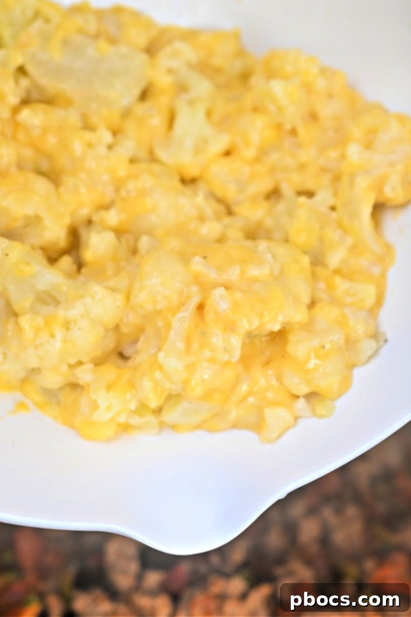 Coating cauliflower florets with cheese sauce