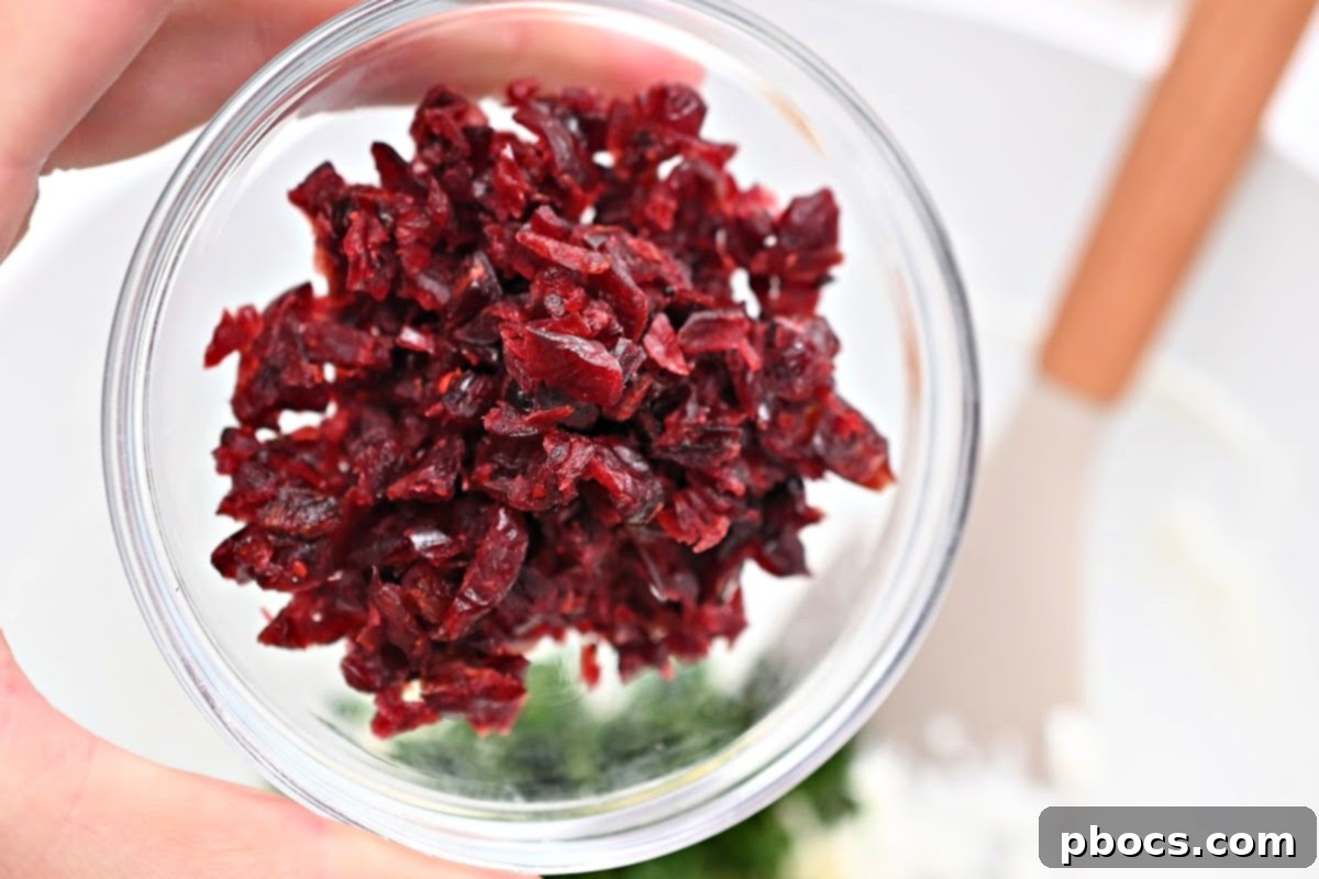 Creamy Goat Cheese Bites with Cranberry and Walnut (Low-Carb) 9 Low-Carb Cranberry and Walnut Goat Cheese Balls