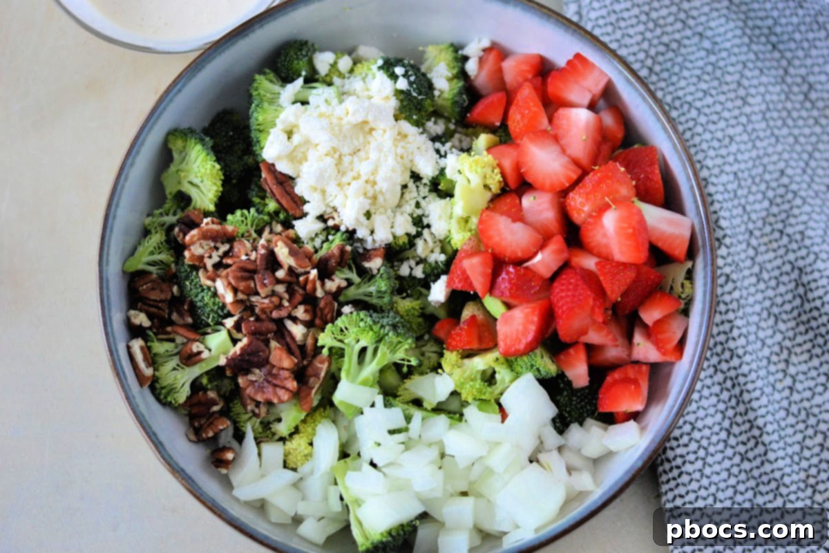 Low-Carb Strawberry Broccoli Salad