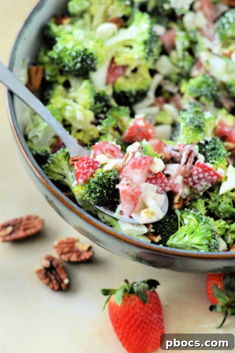 Low-Carb Strawberry Broccoli Salad