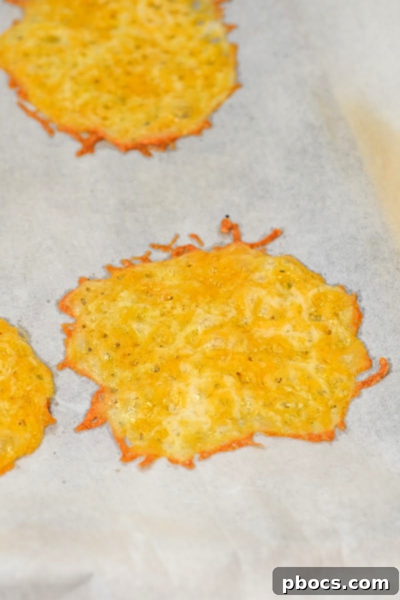 Keto Chicken Bacon Ranch Pinwheels 10 Baked cheese circle for roll-up